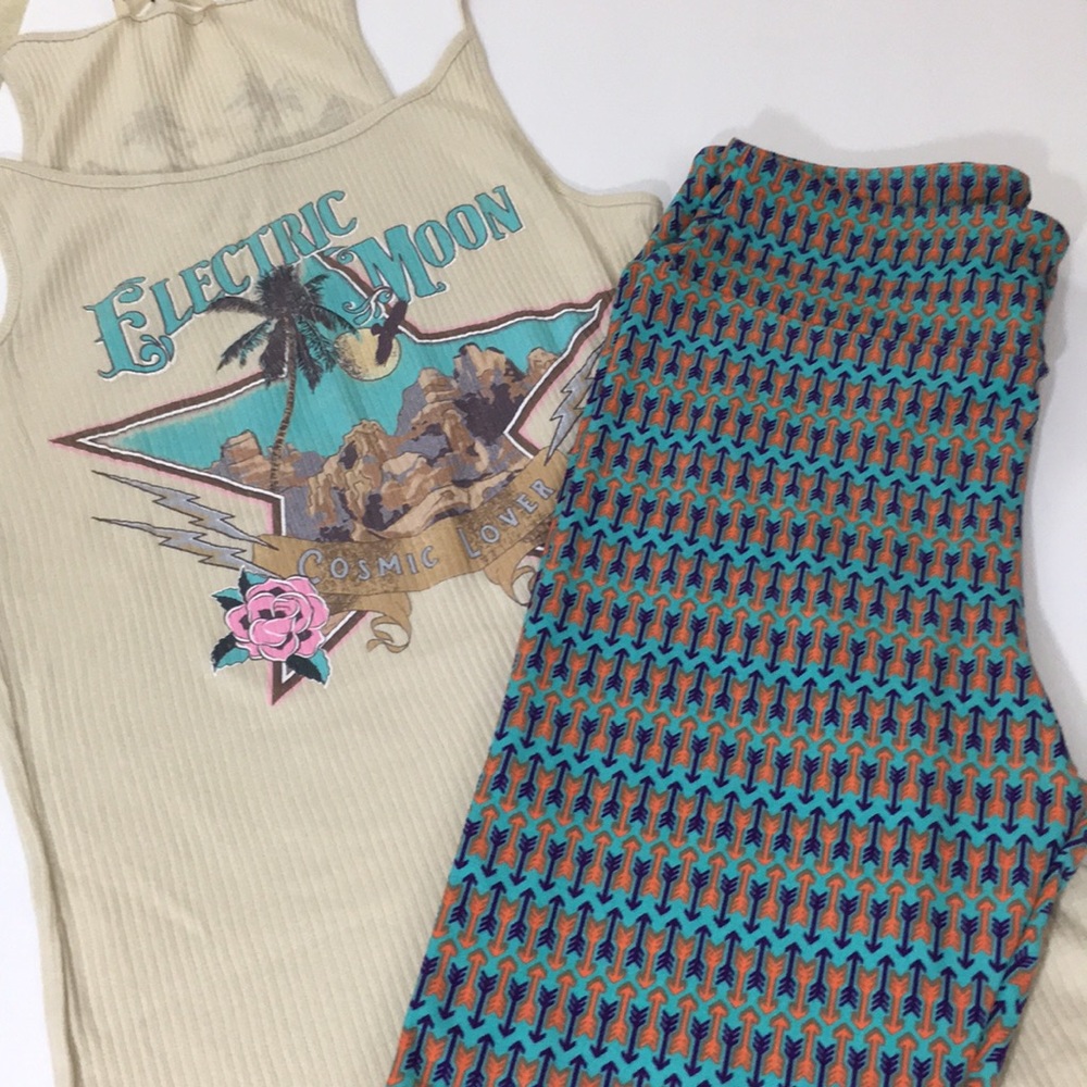 New LuLaRoe Arrow Leggings